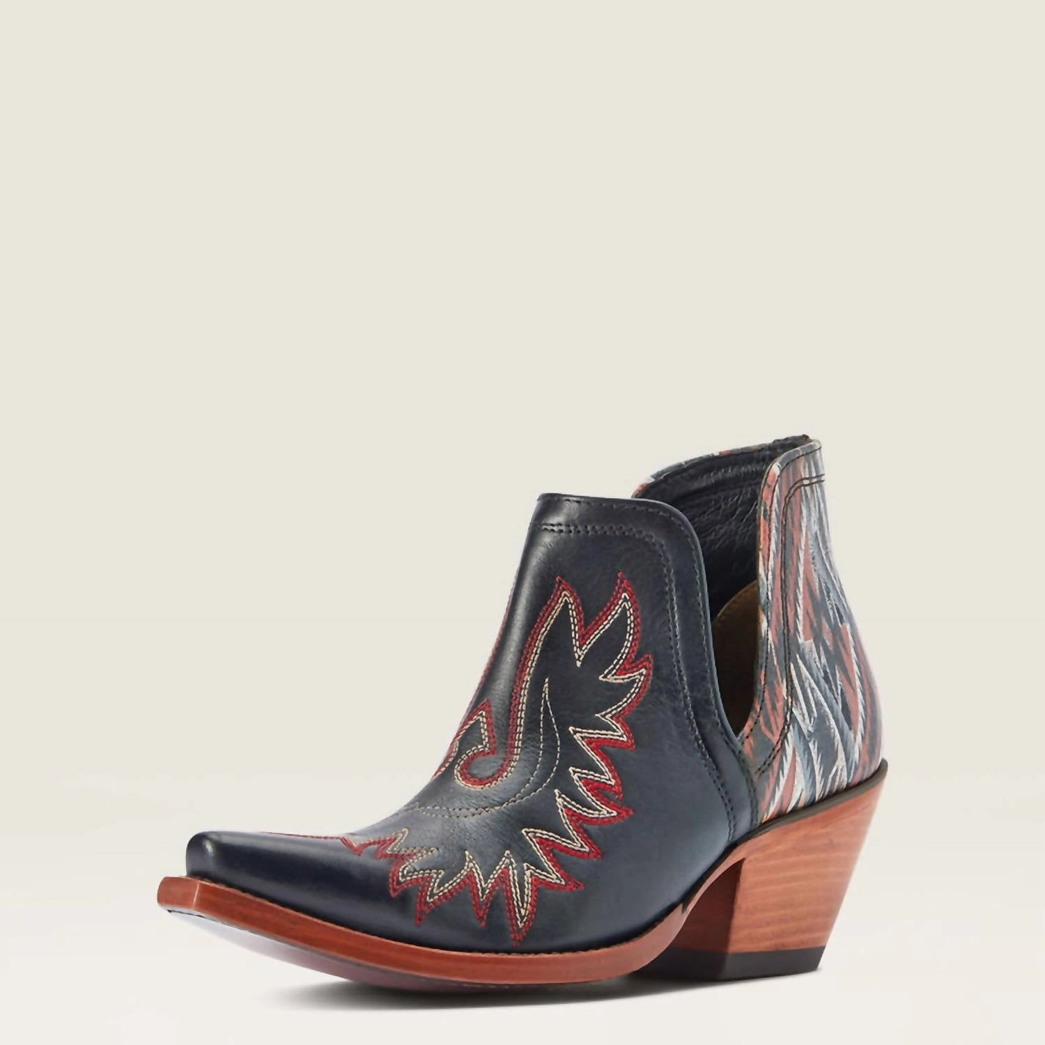 Street Style Minimal Weight Women's Dixon Chimayo Western Boot In Cash Black