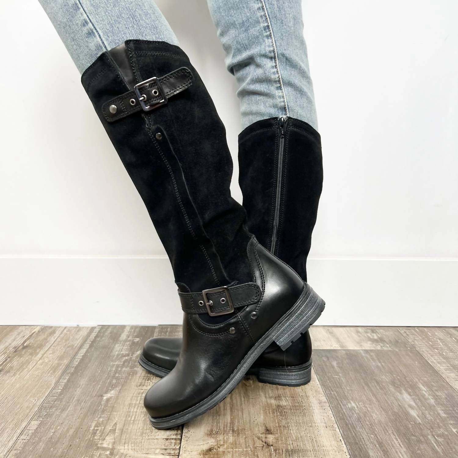 Street Walk Women's Helena Boot In Black