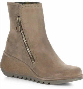 Windproof Design Women's Nela Zip Up Ankle Boots In Taupe