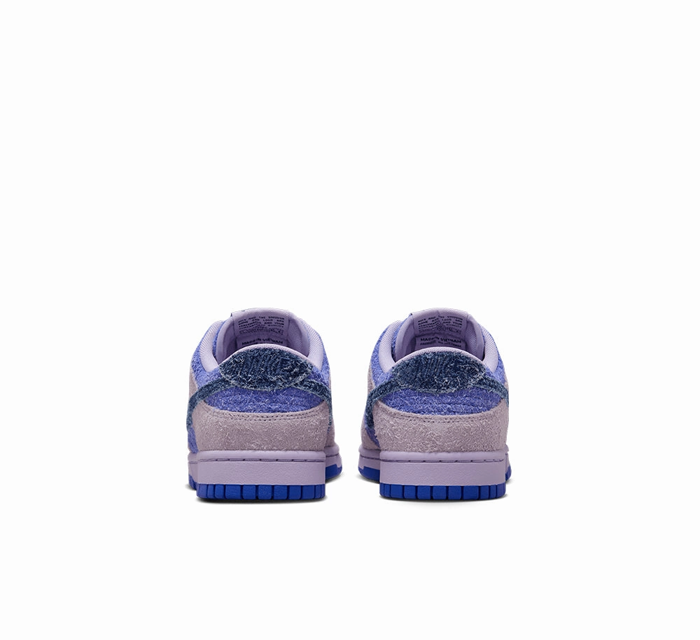Noise Reducing Women's Nike Dunk Low SE