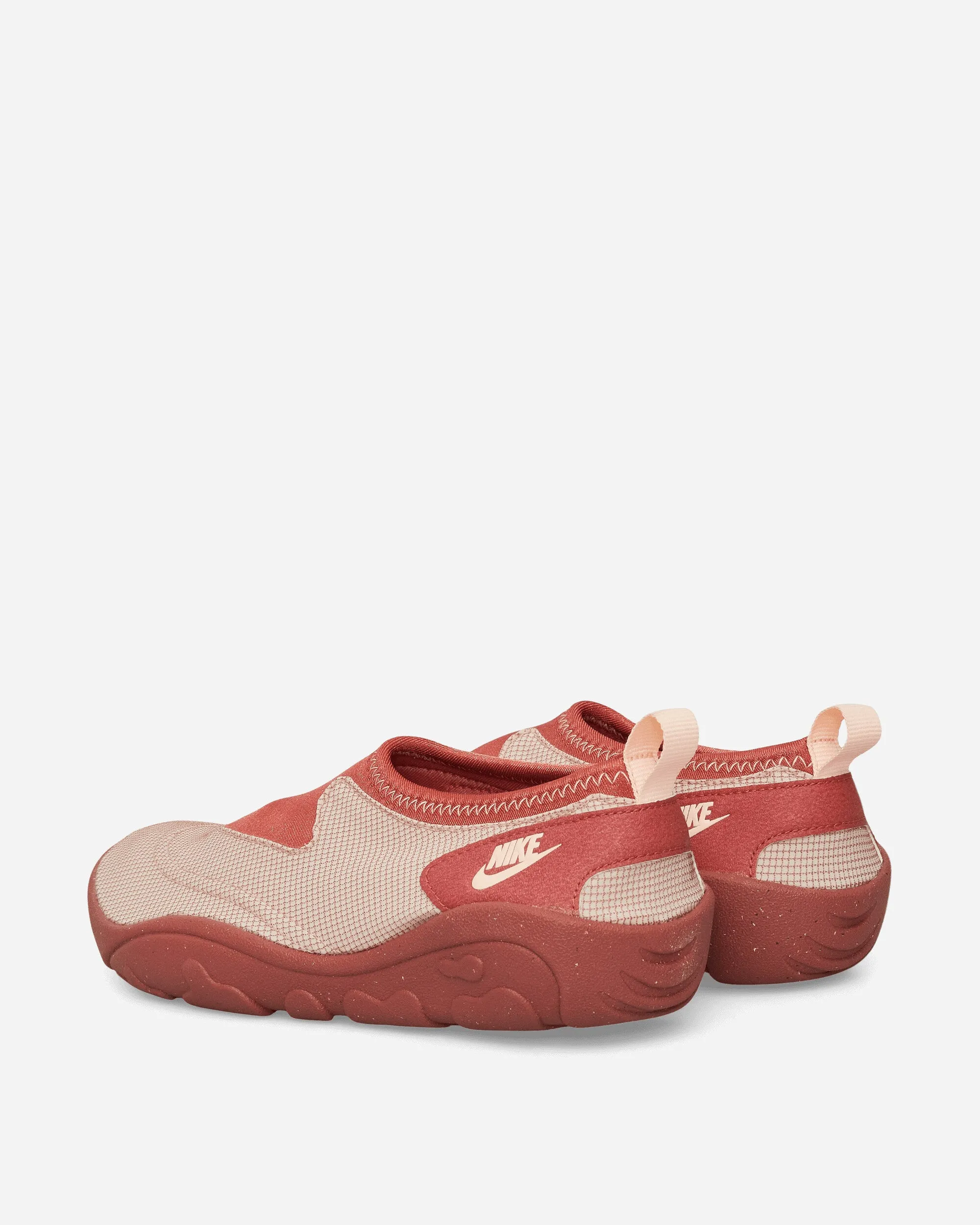 Women's Aqua Turf Sneakers Particle Beige / Washed Coral Gusseted Tongue Impact Diffusion Design