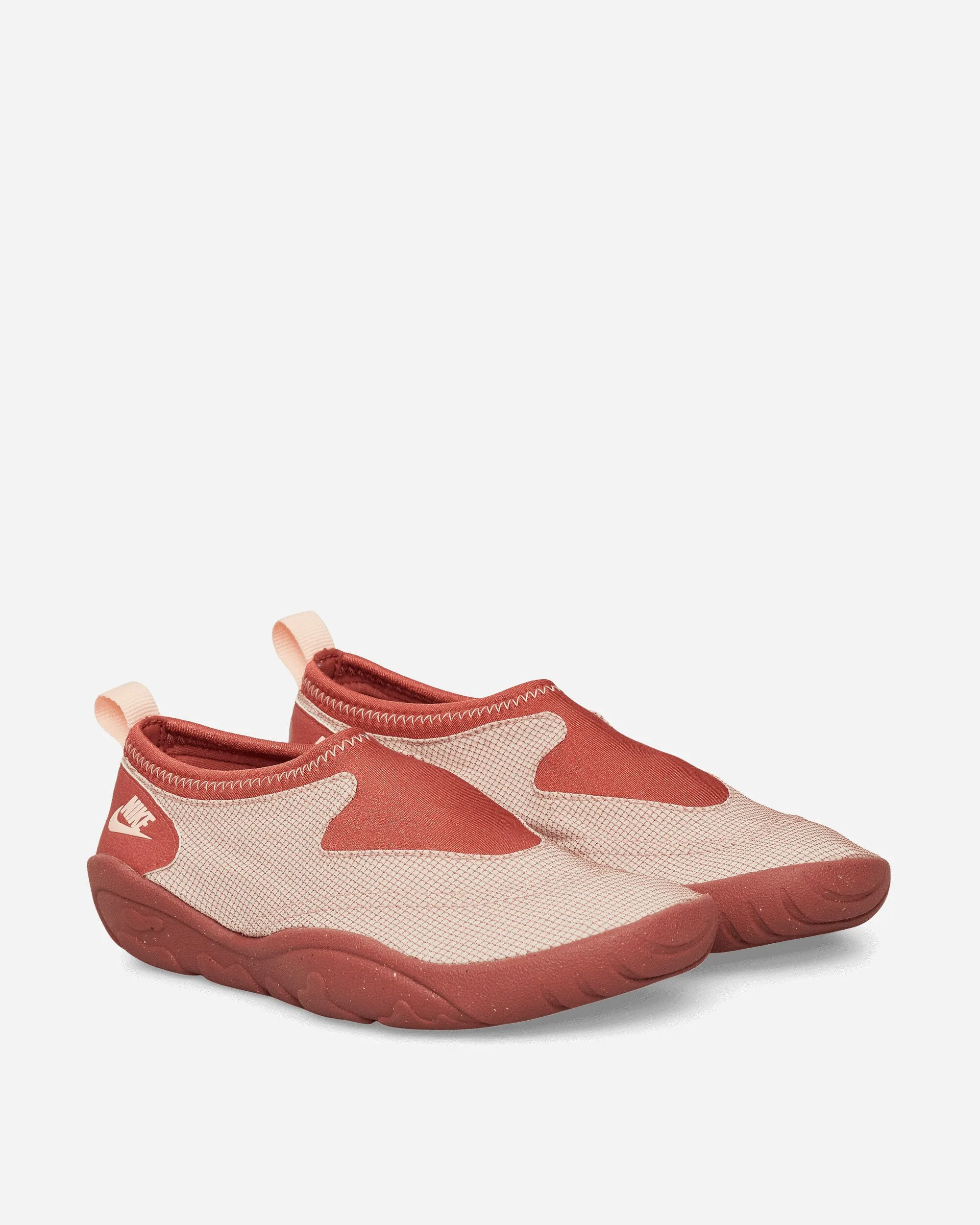 Women's Aqua Turf Sneakers Particle Beige / Washed Coral indoor activity Responsive Movement