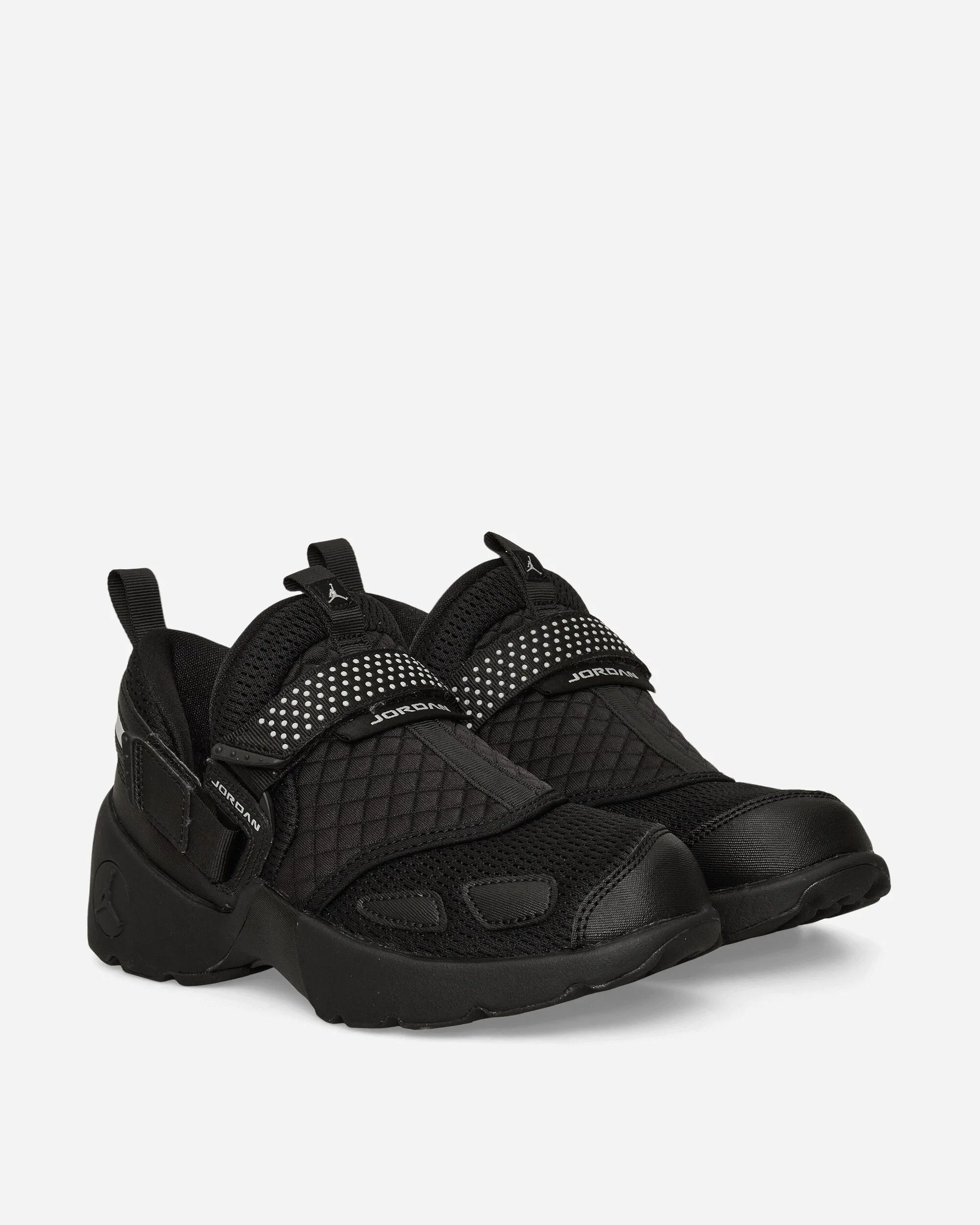 Women's Jordan Trunner LX Sneakers Black Shock absorption system