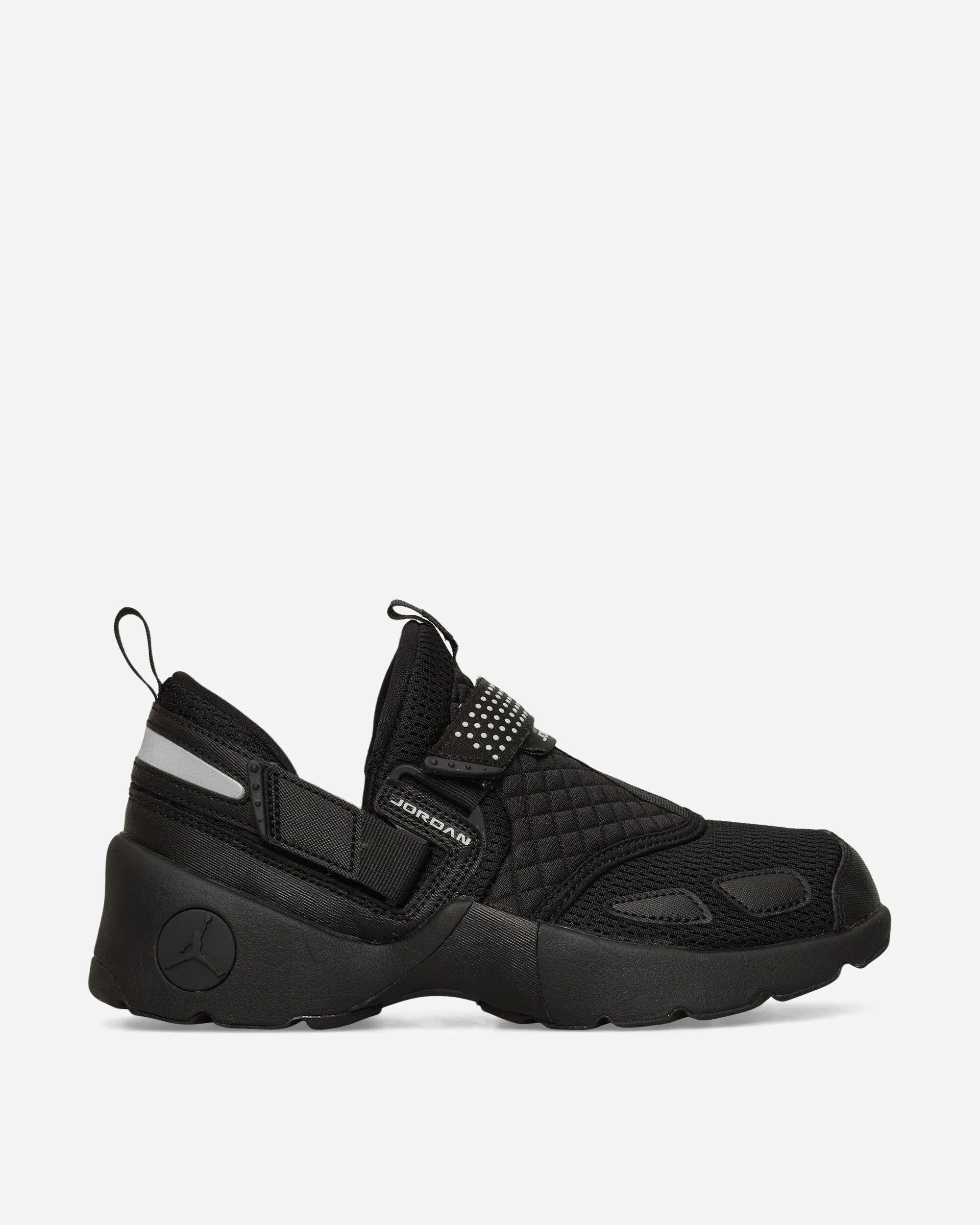 Clean Style athletic chic Women's Jordan Trunner LX Sneakers Black