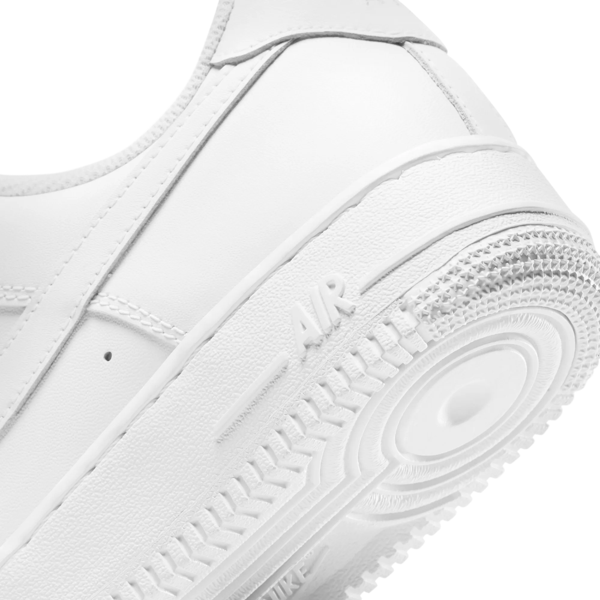 Professional Fit Elevated traction Women's Nike Air Force 1 '07 'White/White'