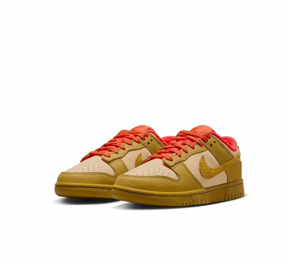 Bounce Support WOMENS NIKE DUNK LOW