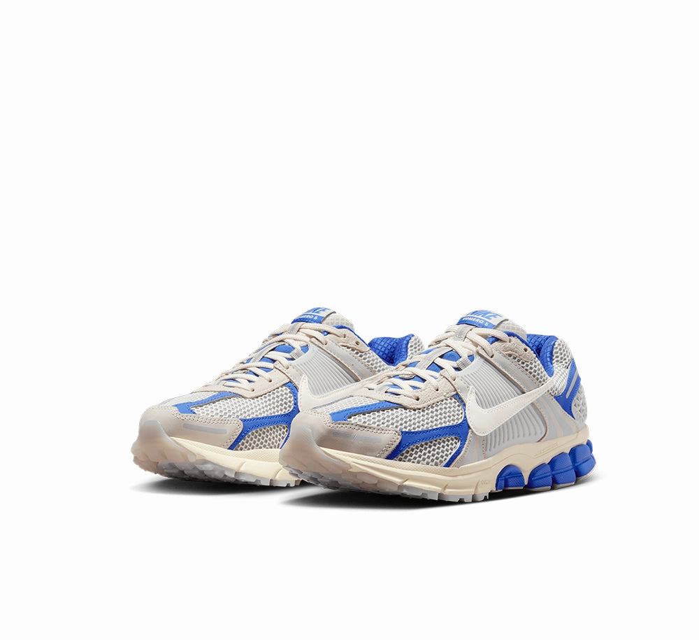 Womens Nike Zoom Vomero 5 Slip-resistant fit Light Flex