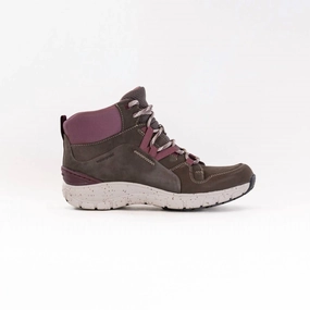 Low Profile Cold Climate Womens Wave Summit Waterproof Boots In Taupe Combi