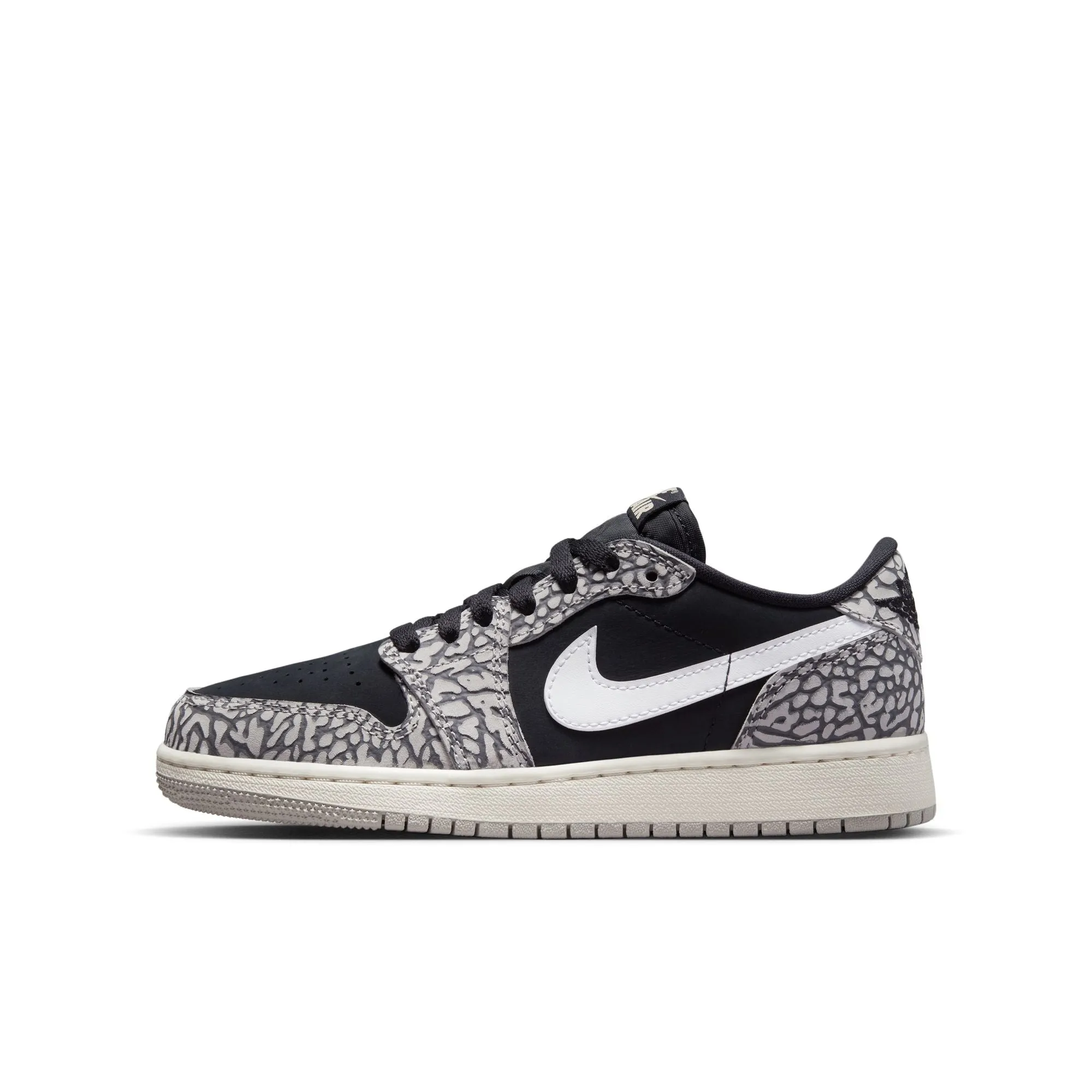 All-Purpose Use Sustainable Manufacturing Youth Air Jordan 1 Low OG 'Black Cement'
