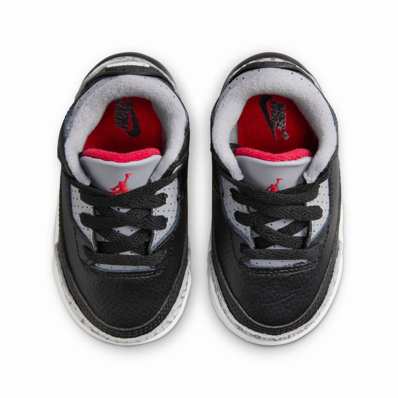 Foot Care Plush flexibility Jordan 3 Retro "Black Cement"