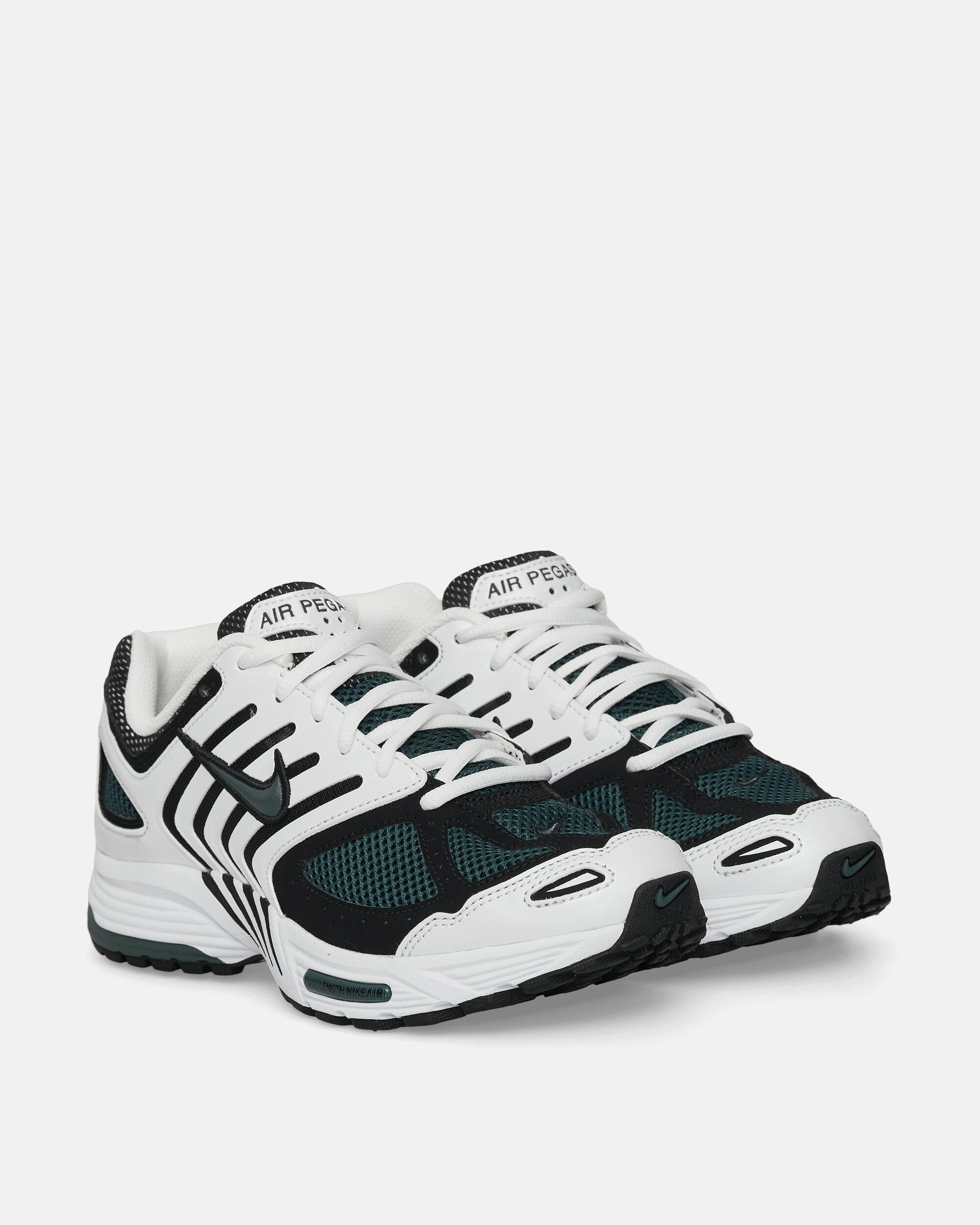 Padded Step Women's Air Pegasus 2005 Sneakers White / Vintage Green