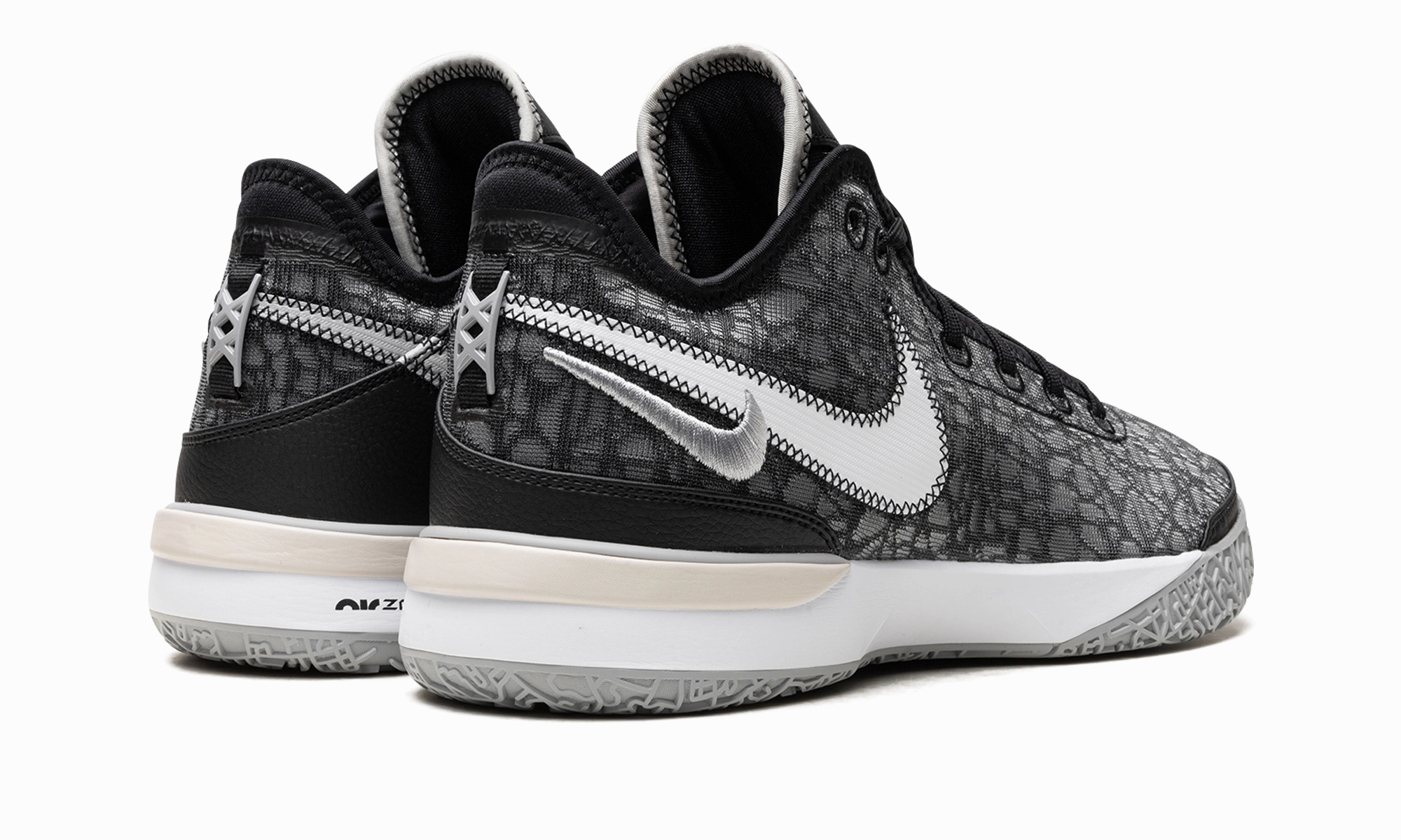 Comfort Padding Zoom LeBron NXXT Gen "Black / Wolf Grey"