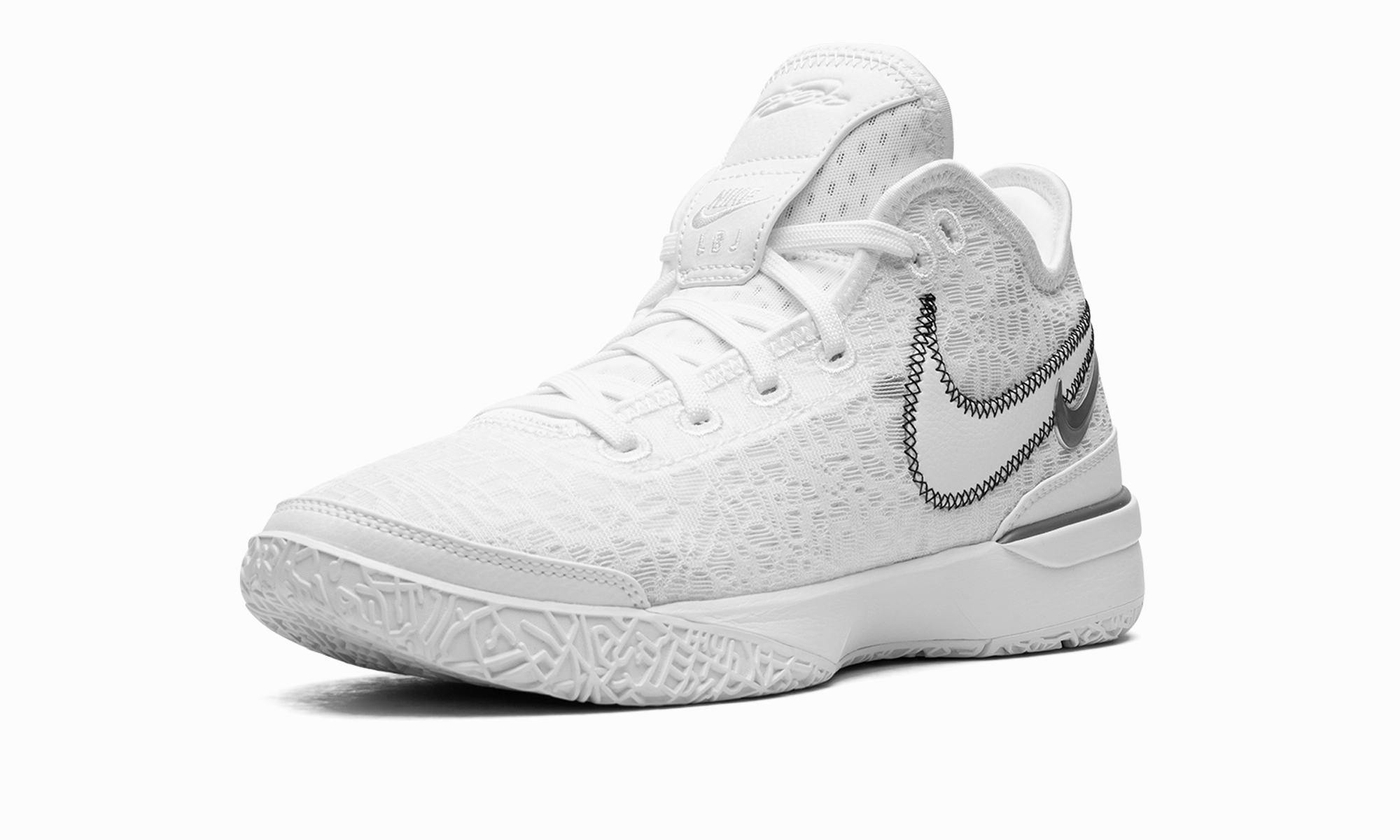 Zoom Lebron NXXT Gen "White / Metallic Silver" Air Flow Channels Centered Pivot Points