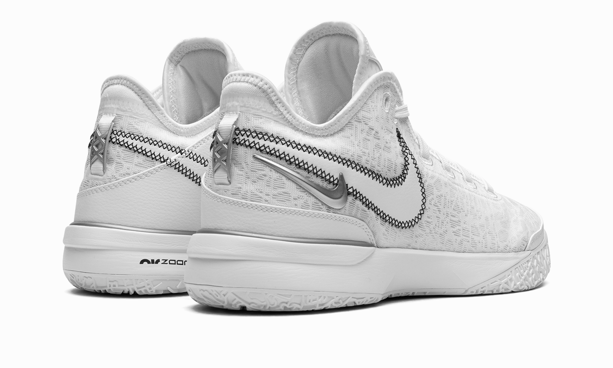 Zoom Lebron NXXT Gen "White / Metallic Silver" Legend Fit