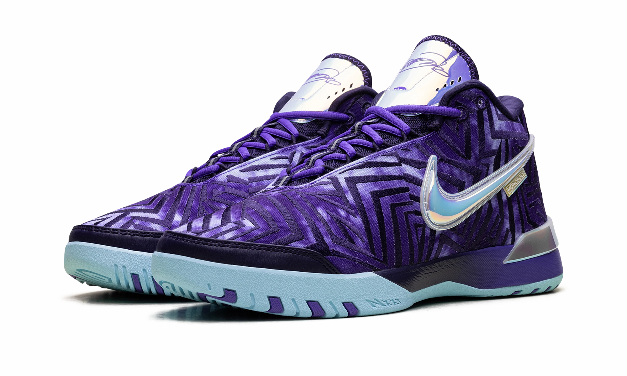 Zoom LeBron NXXT Genisus "Monopoly" Classic Look